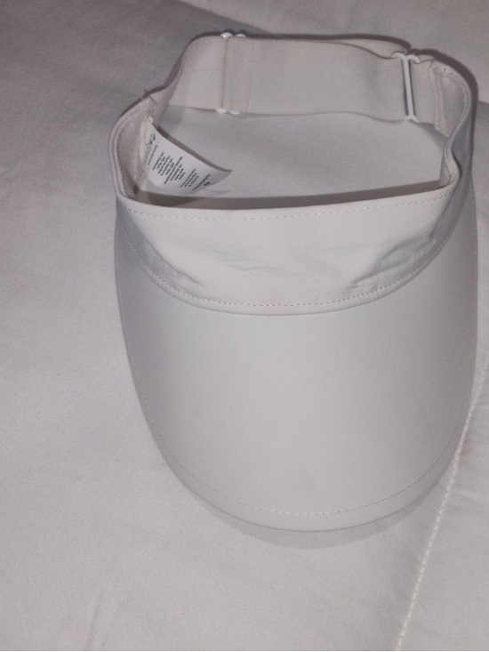 lululemon athletica White and Black Visor Set